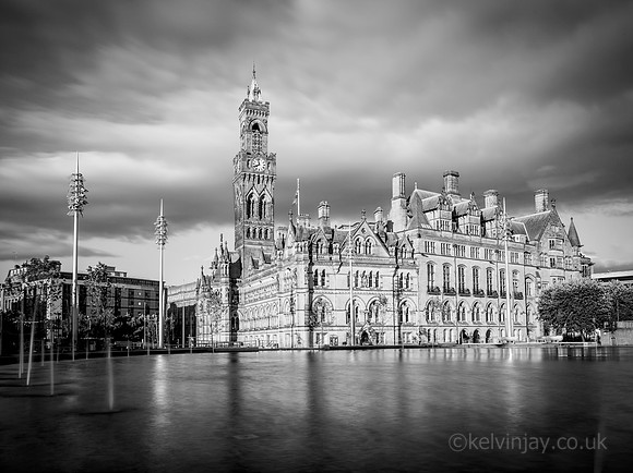 bradford town hall long exp1