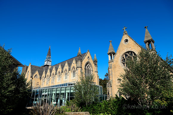 leeds university business school2