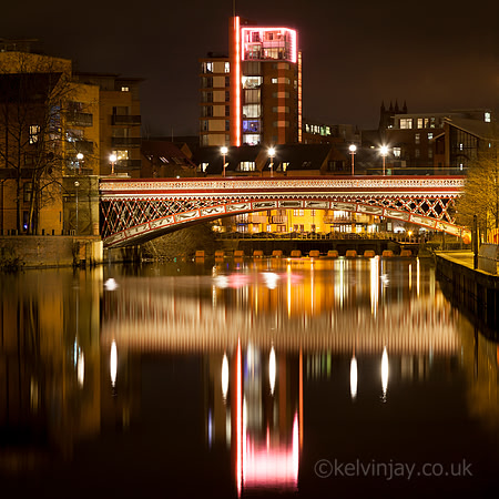 Leeds Crown point bridge night