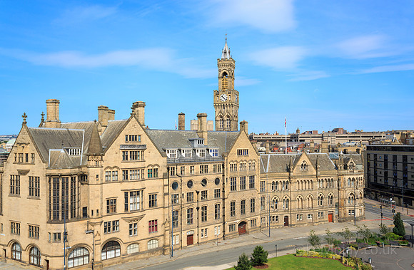 bradford townhall skyline