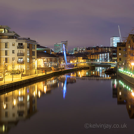 Leeds river Aire night sq